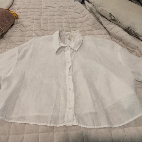 H&M White Oversized Notched Collar Crop Top - Picture 3 of 5